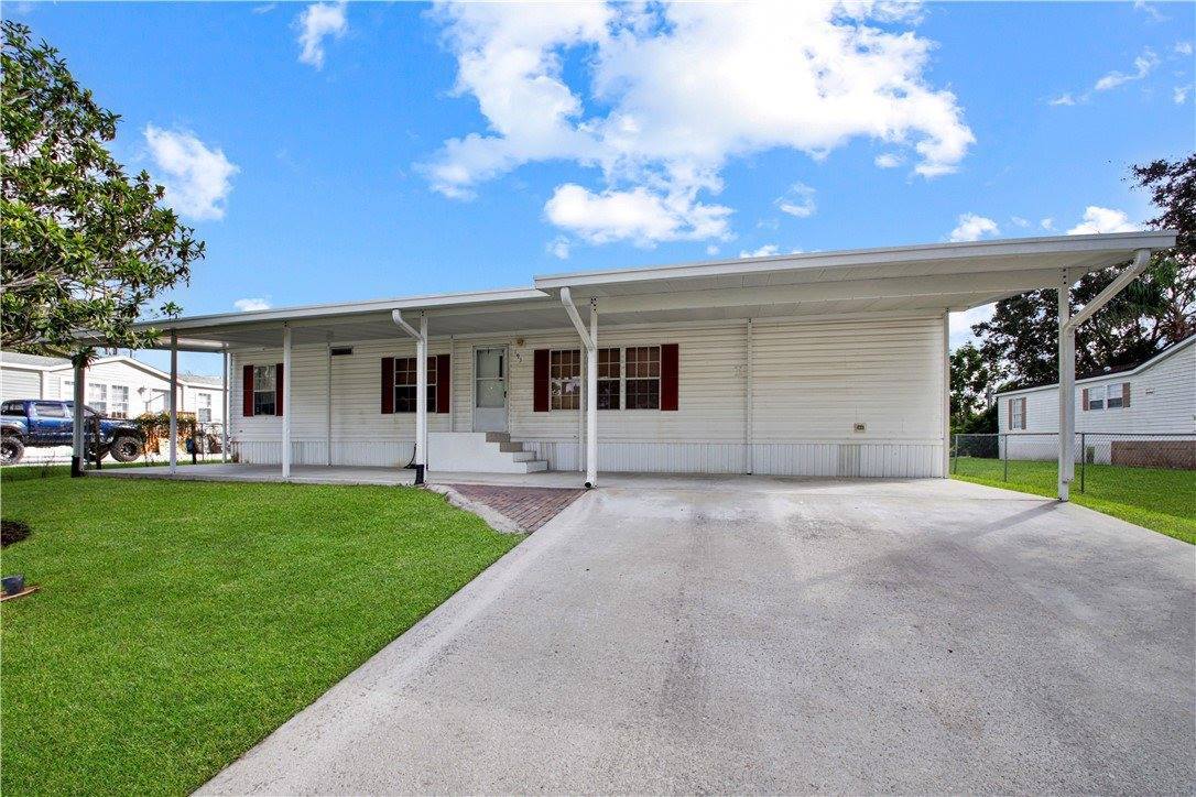 193 S Hickory Street, Fellsmere, FL 32948