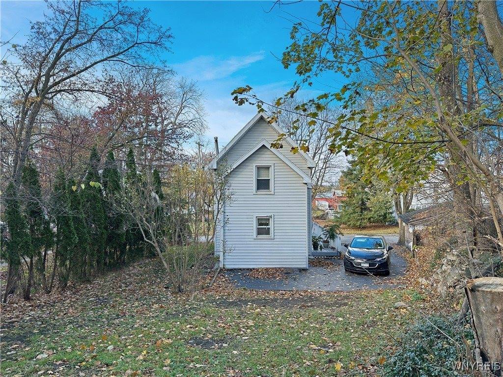 20 South Avenue, Avon, NY 14414