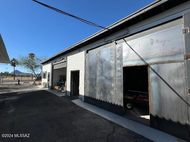 3425 South 12Th Avenue, Tucson, AZ 85713