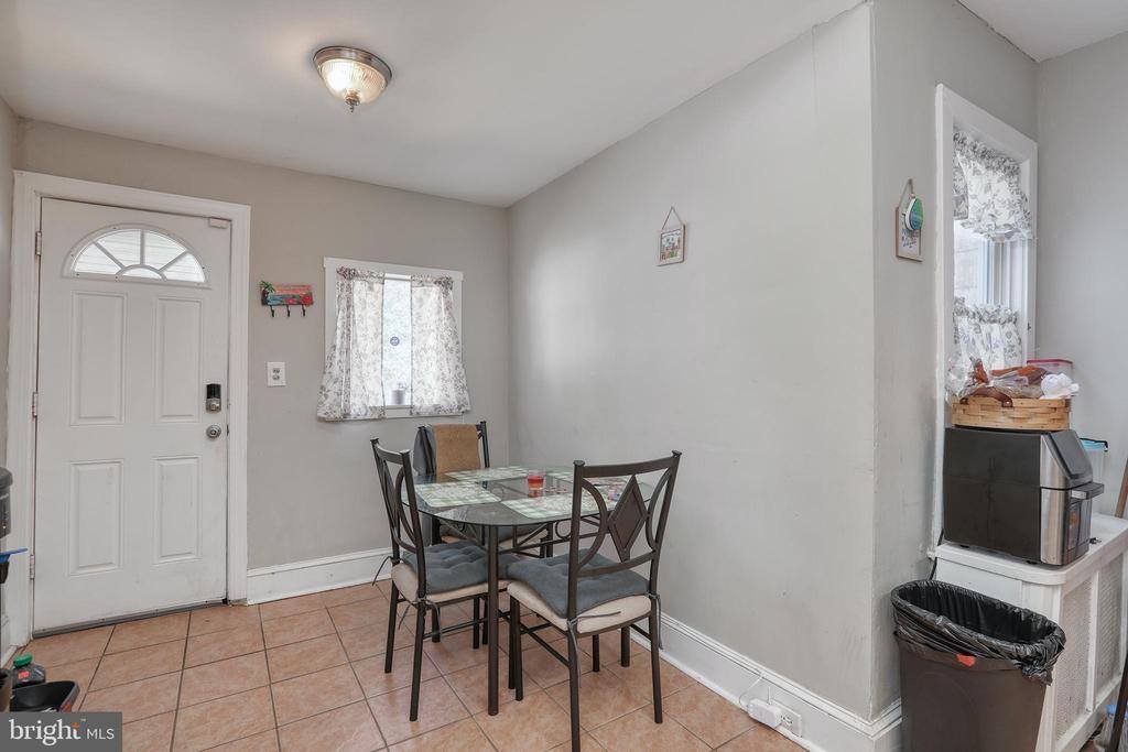 1432 Stuyvesant, Trenton, NJ 08618