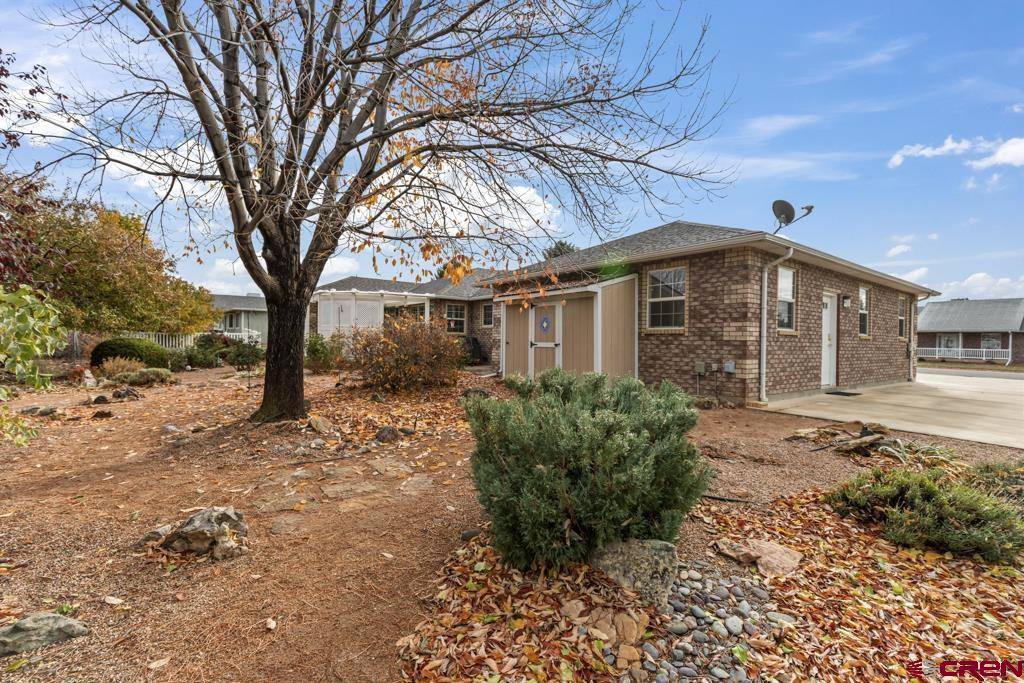 2805 Bluebell Court, Montrose, CO 81401