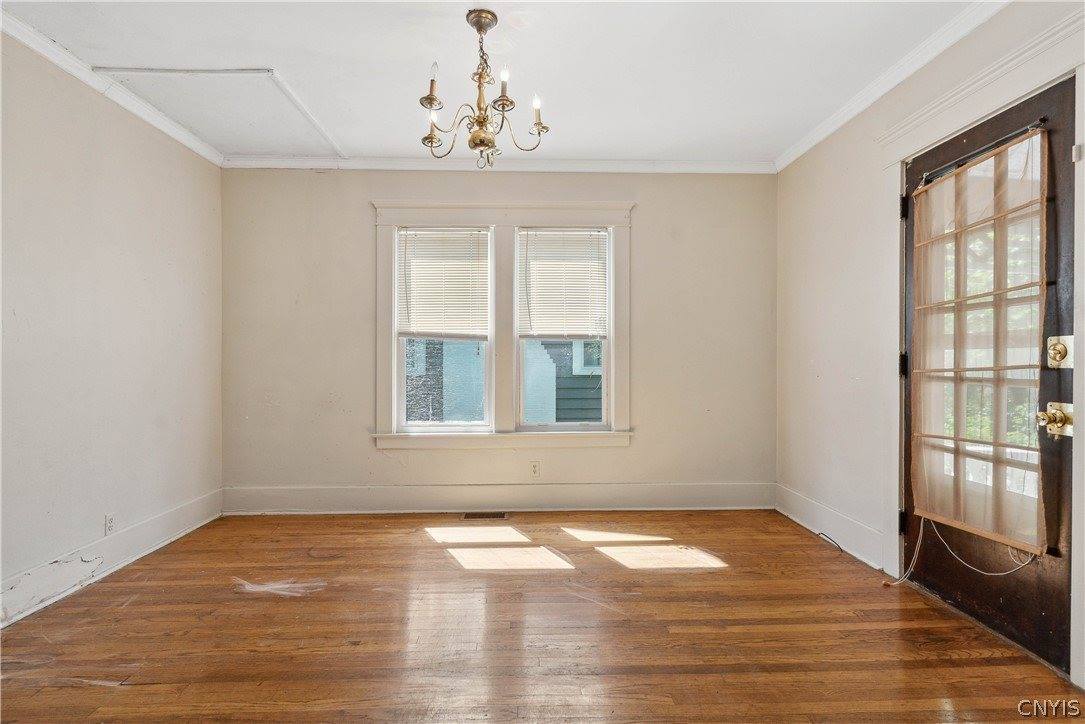 1032 Euclid Avenue, Syracuse, NY 13210