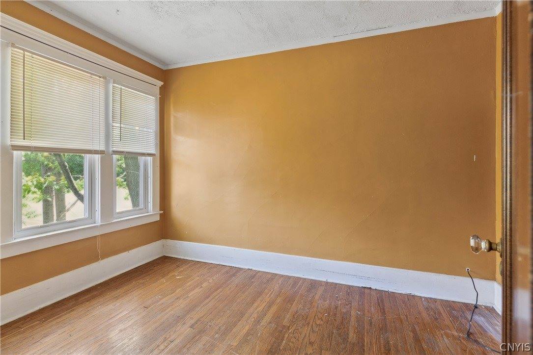 1032 Euclid Avenue, Syracuse, NY 13210