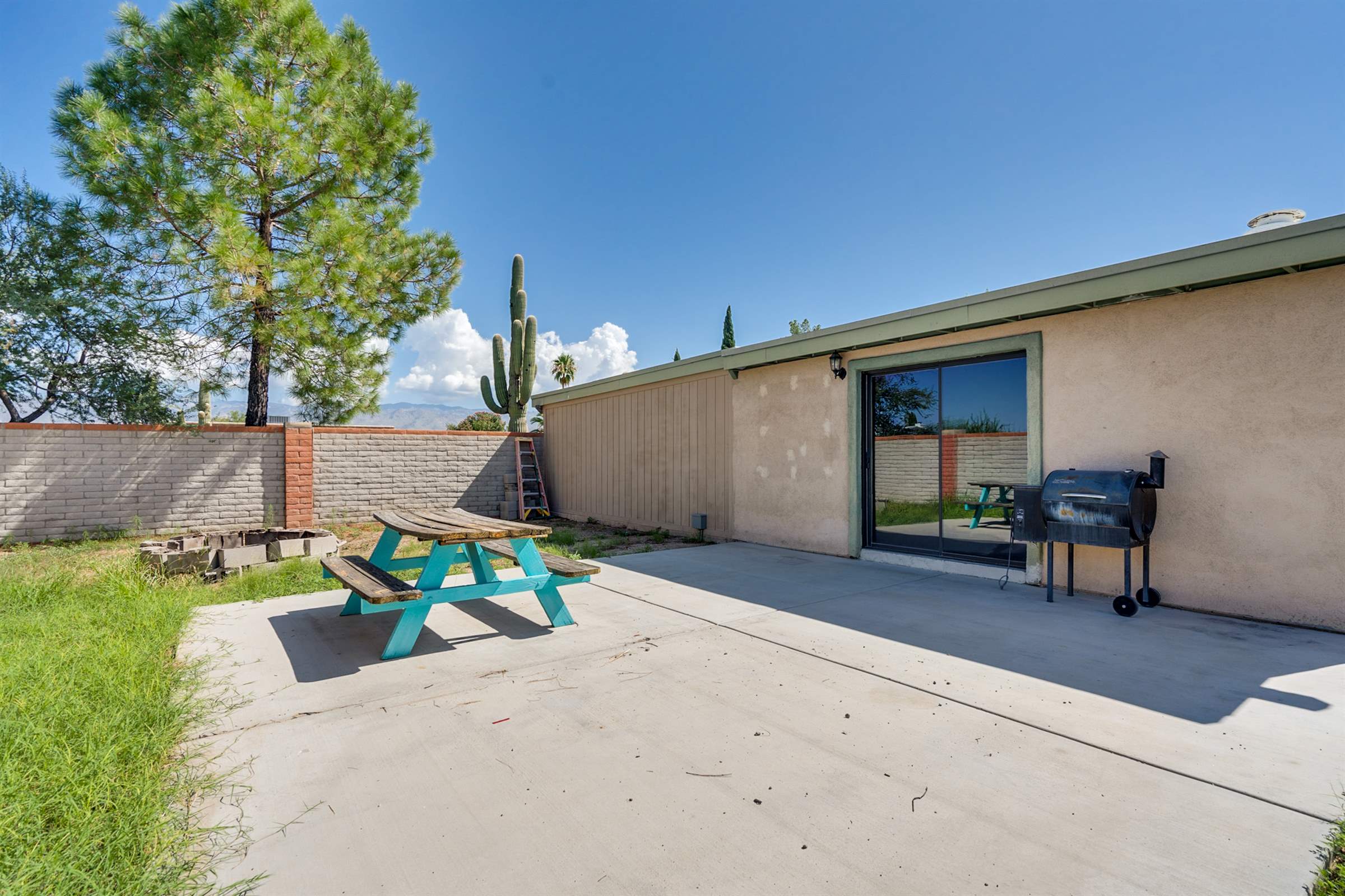 9902 e shiloh, Tucson, AZ 85748