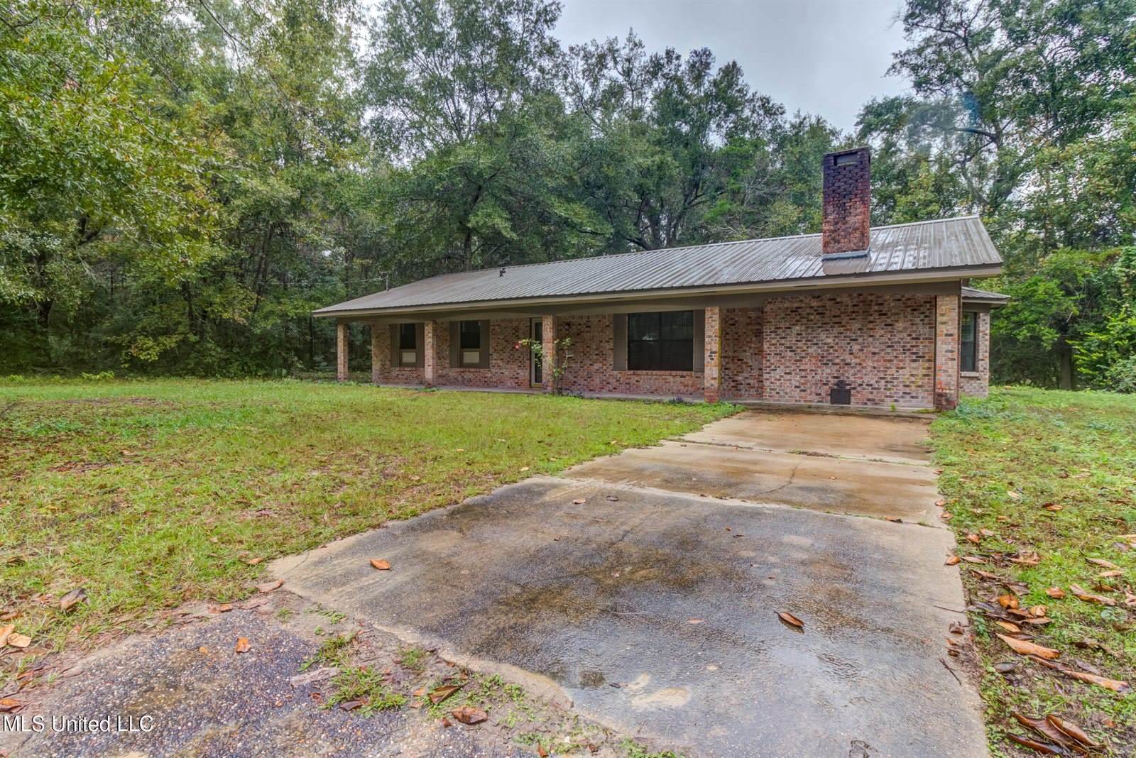 7416 Joy Drive, Gautier, MS 39553