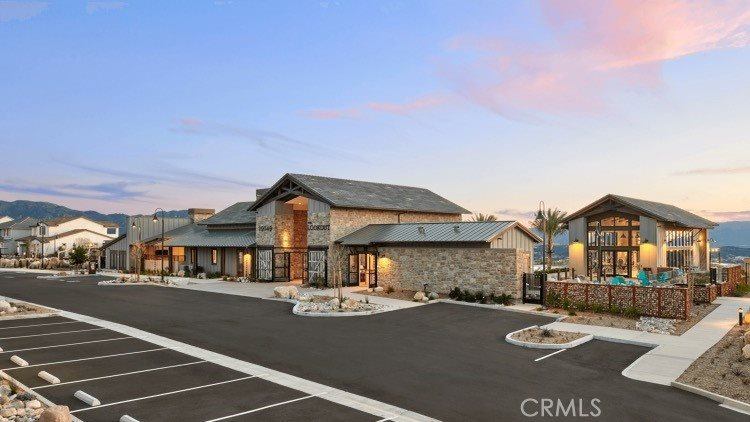 28516 Songbird Way, Saugus, CA 91350