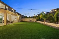 28516 Songbird Way, Saugus, CA 91350