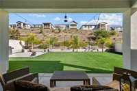 28516 Songbird Way, Saugus, CA 91350