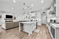 28516 Songbird Way, Saugus, CA 91350