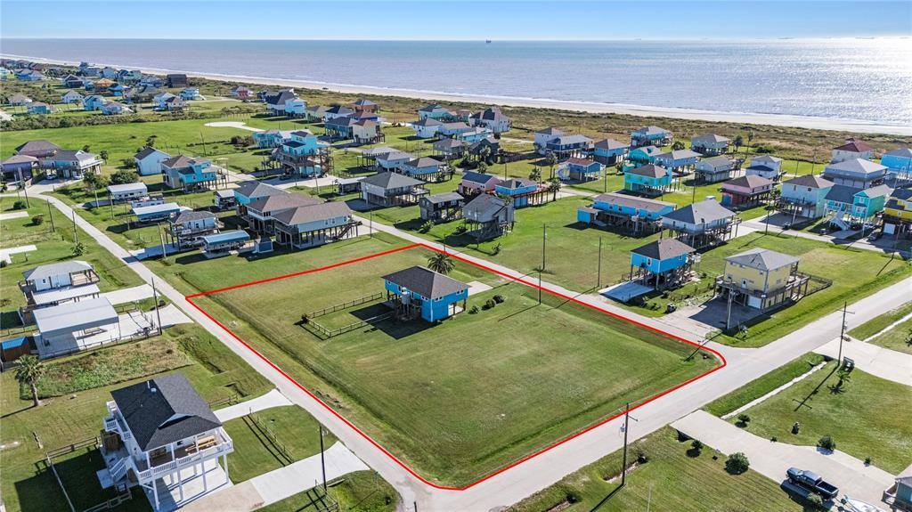 117 South Verdia Drive, Crystal Beach, TX 77650