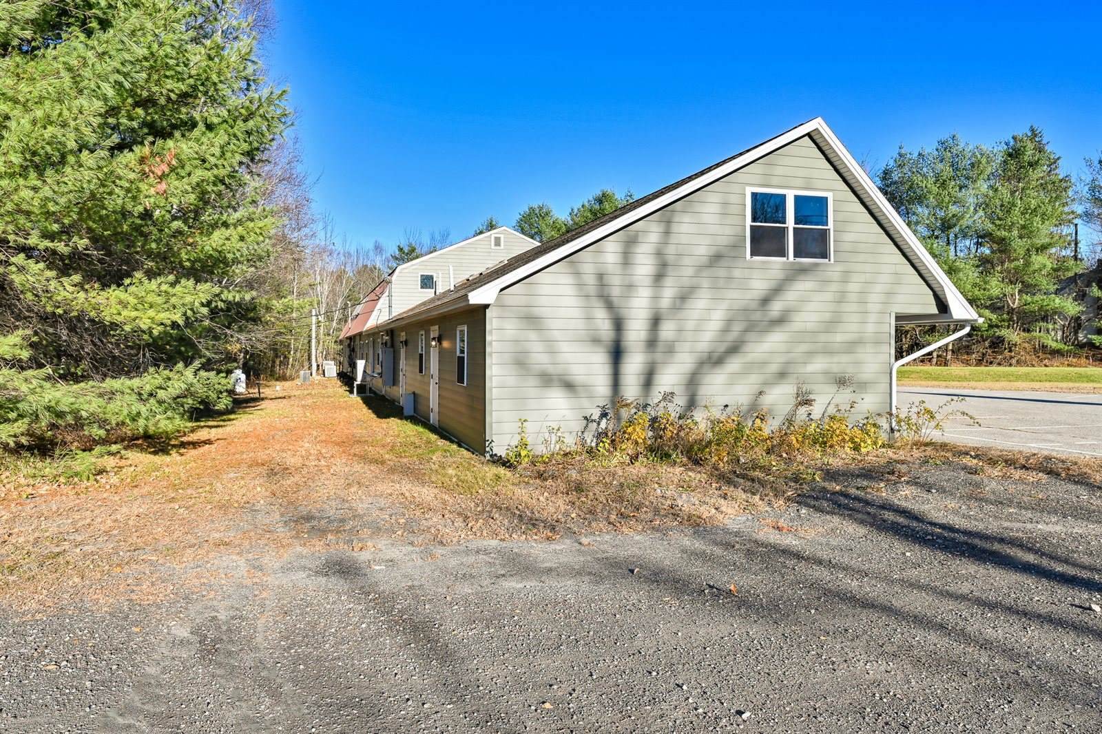 675 Western Avenue, Manchester, ME 04351