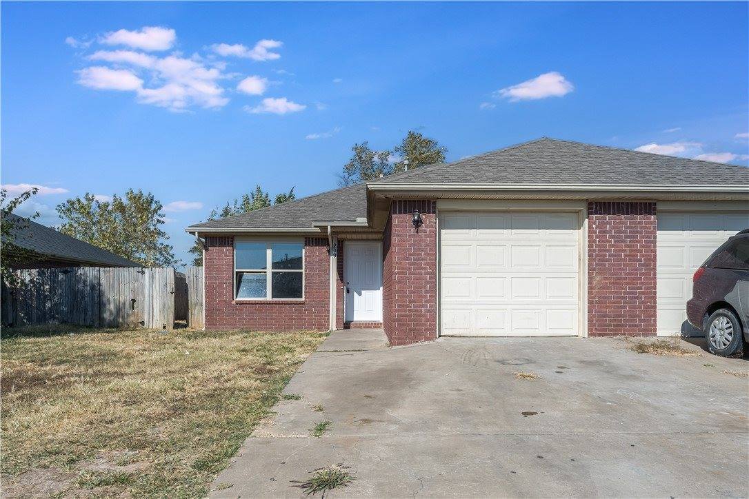 214 East Southern Trace Street, Rogers, AR 72758