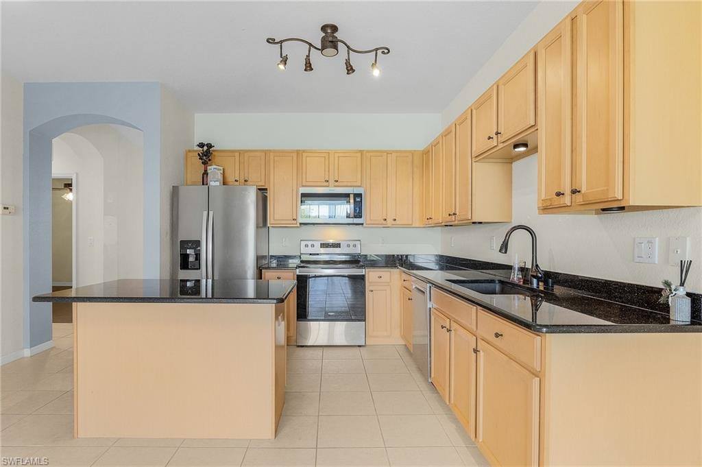 14961 Reflection Key Cir, #433, Fort Myers, FL 33907