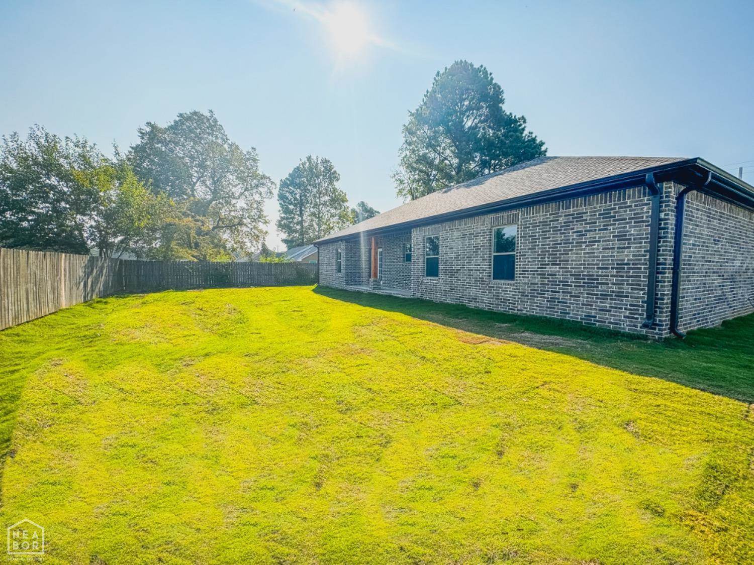 210 East College, Bono, AR 72416