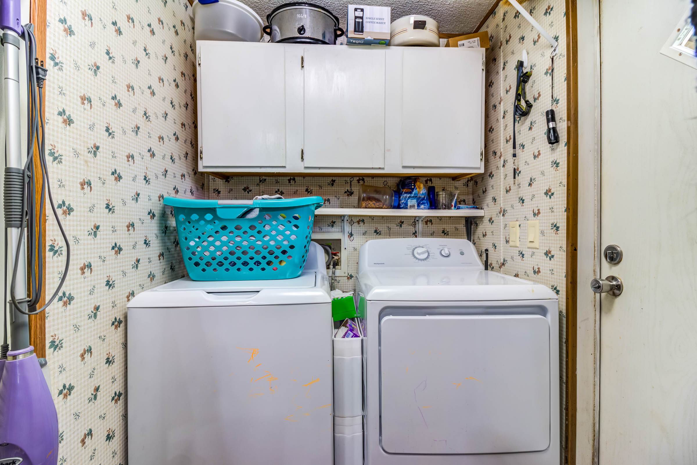 25015 Edgewood Ln, Picayune, MS 39466