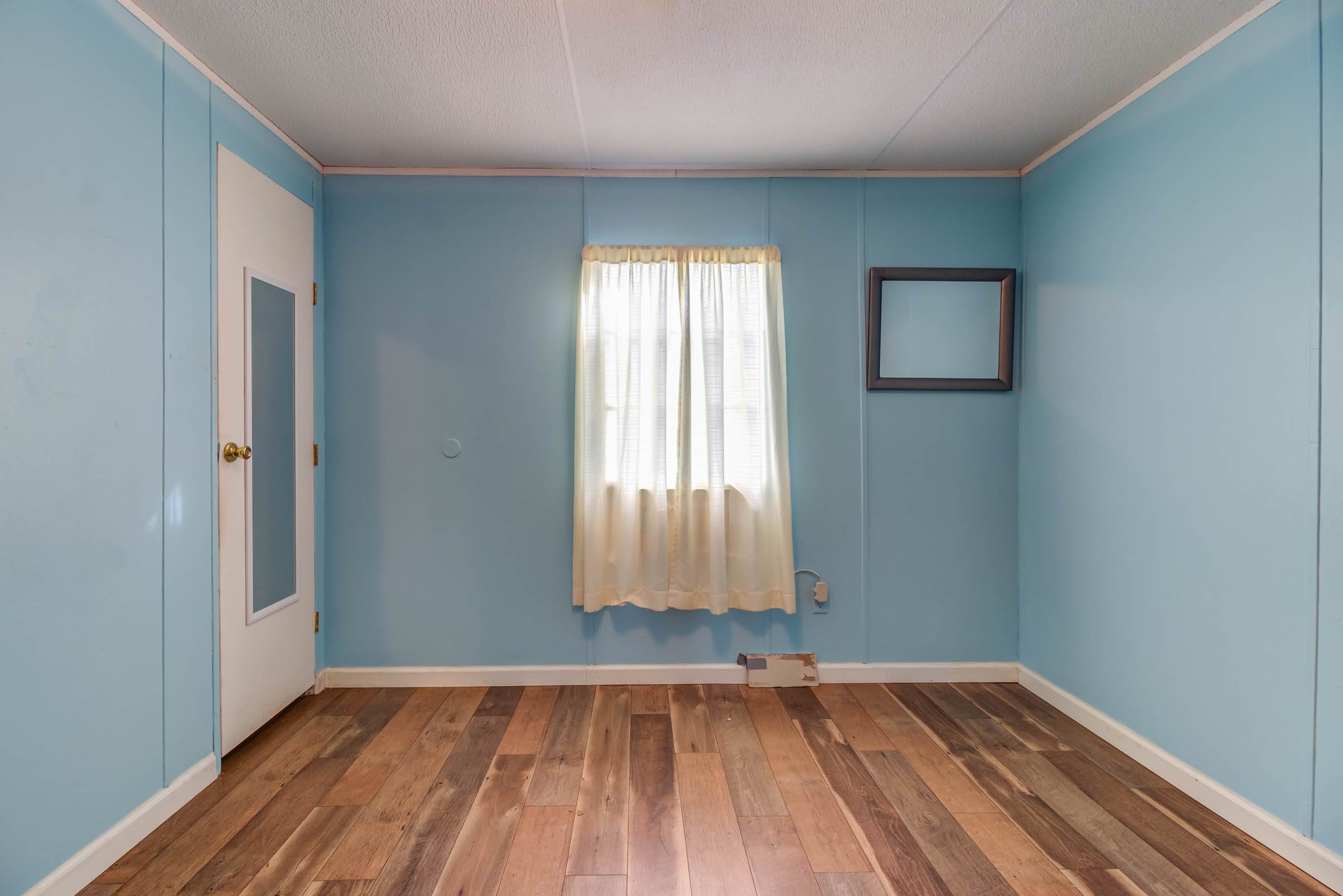 25015 Edgewood Ln, Picayune, MS 39466