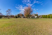 25015 Edgewood Ln, Picayune, MS 39466