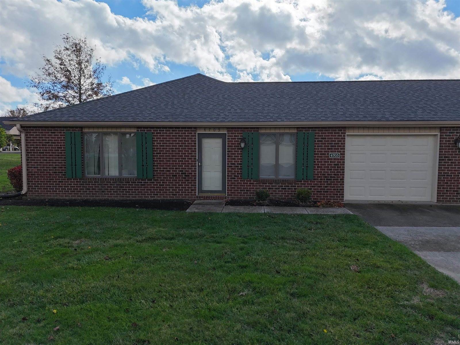 4703 E Heritage Circle, Muncie, IN 47303