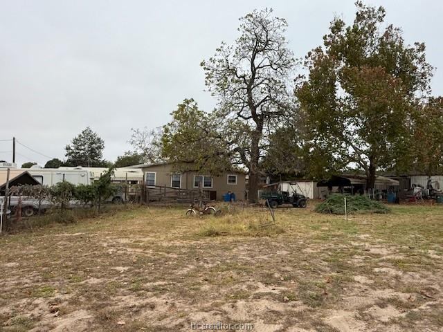 634 Lakeside Drive, Caldwell, TX 77836