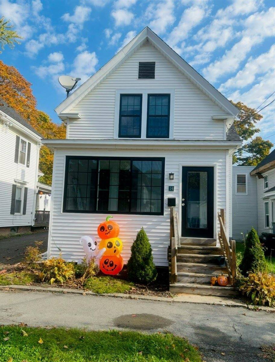 14 7th Street, Bangor, ME 04401