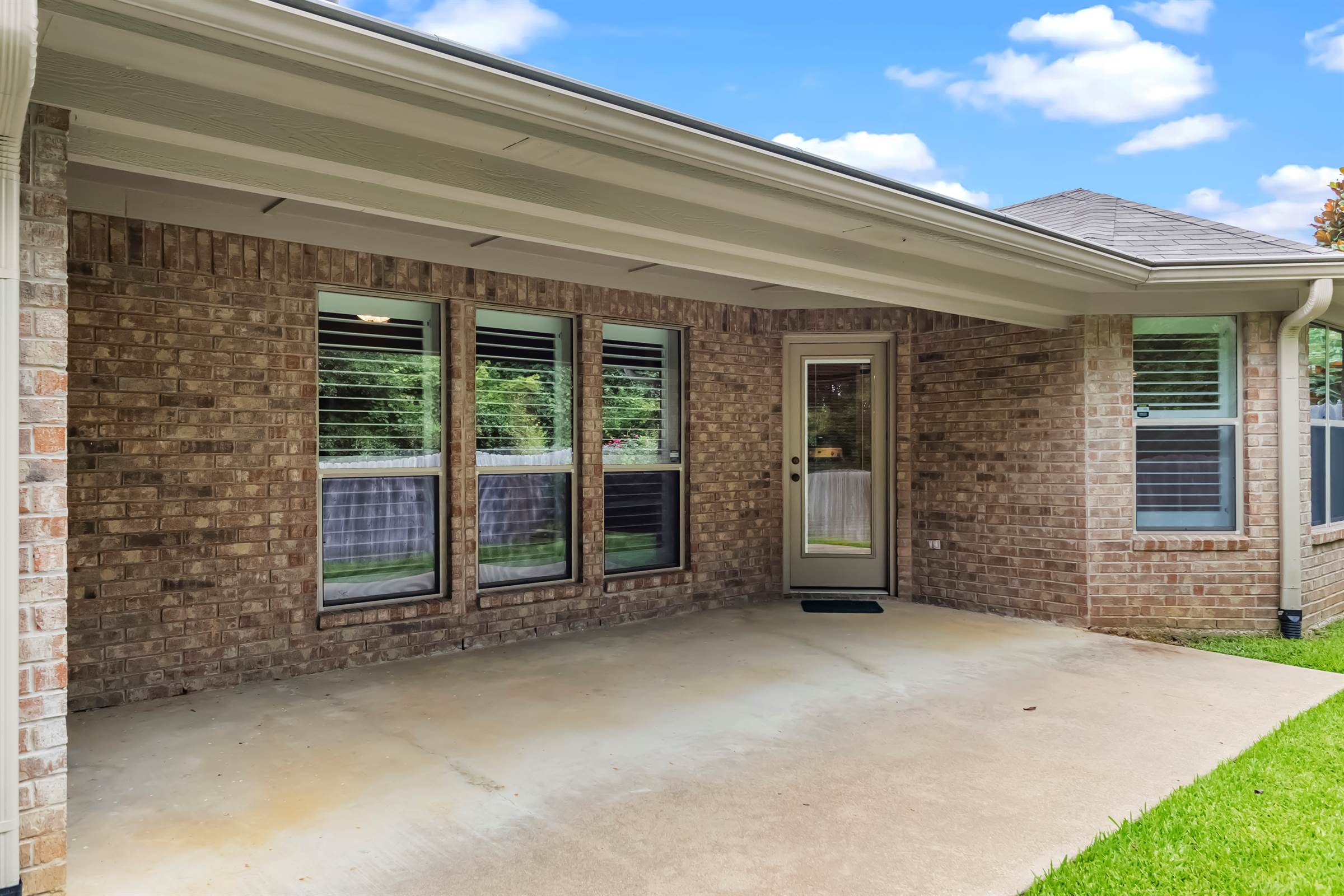 5746 Palo Pinto, Tyler, TX 75707