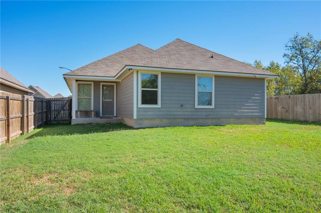 130 Dove Court, Navasota, TX 77868