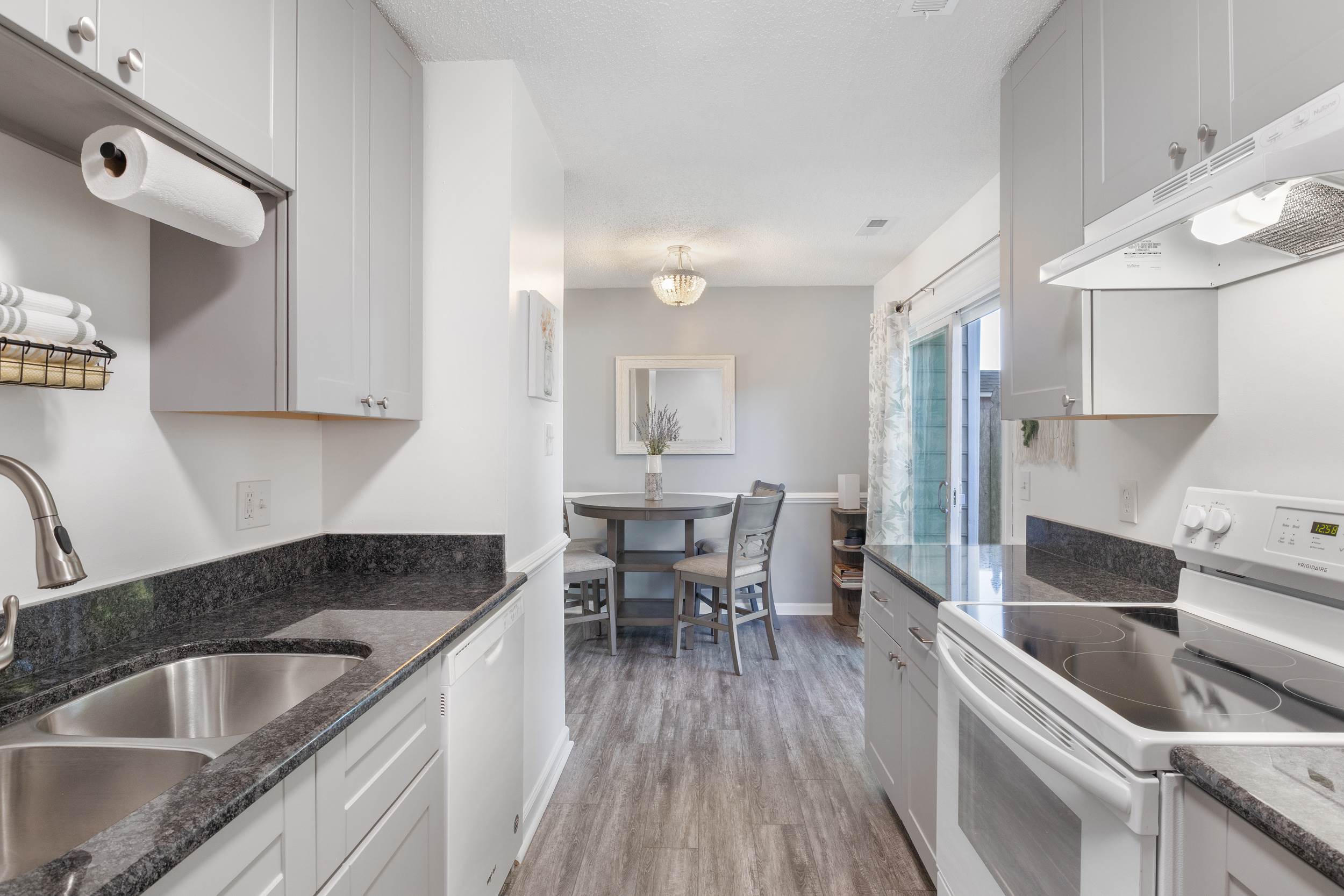 902 Ketch Court, Chesapeake, VA 23320