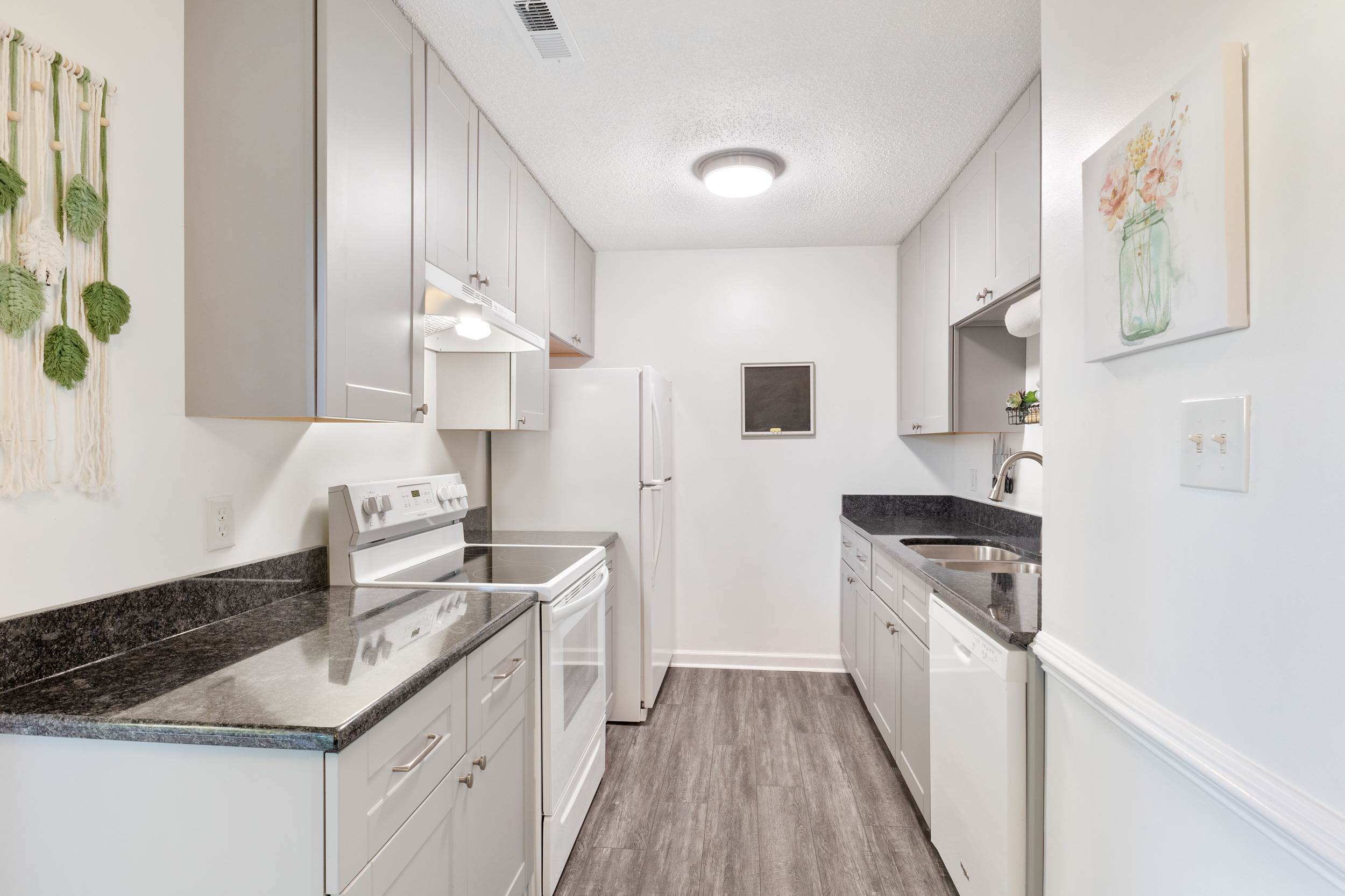 902 Ketch Court, Chesapeake, VA 23320