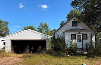 309 5th St SE, Stanley, ND 58784