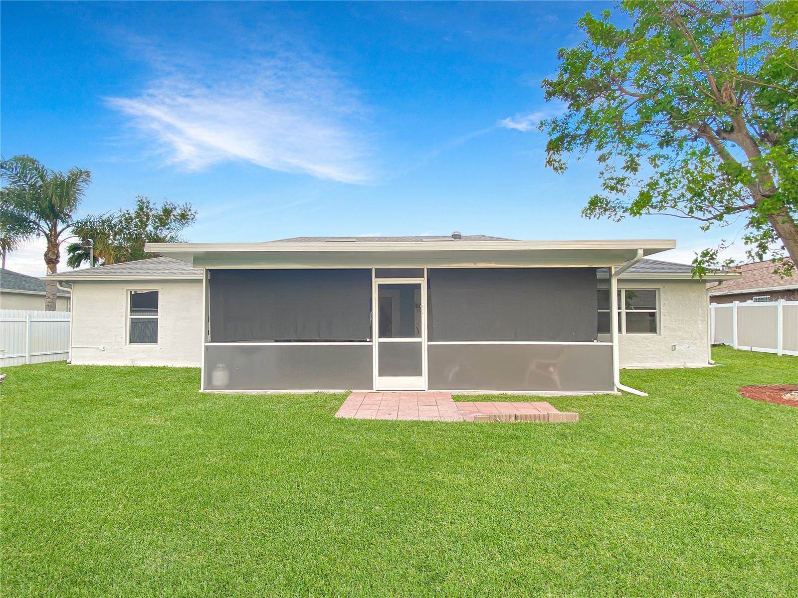 3930 SW 15TH Place, Cape Coral, FL 33914