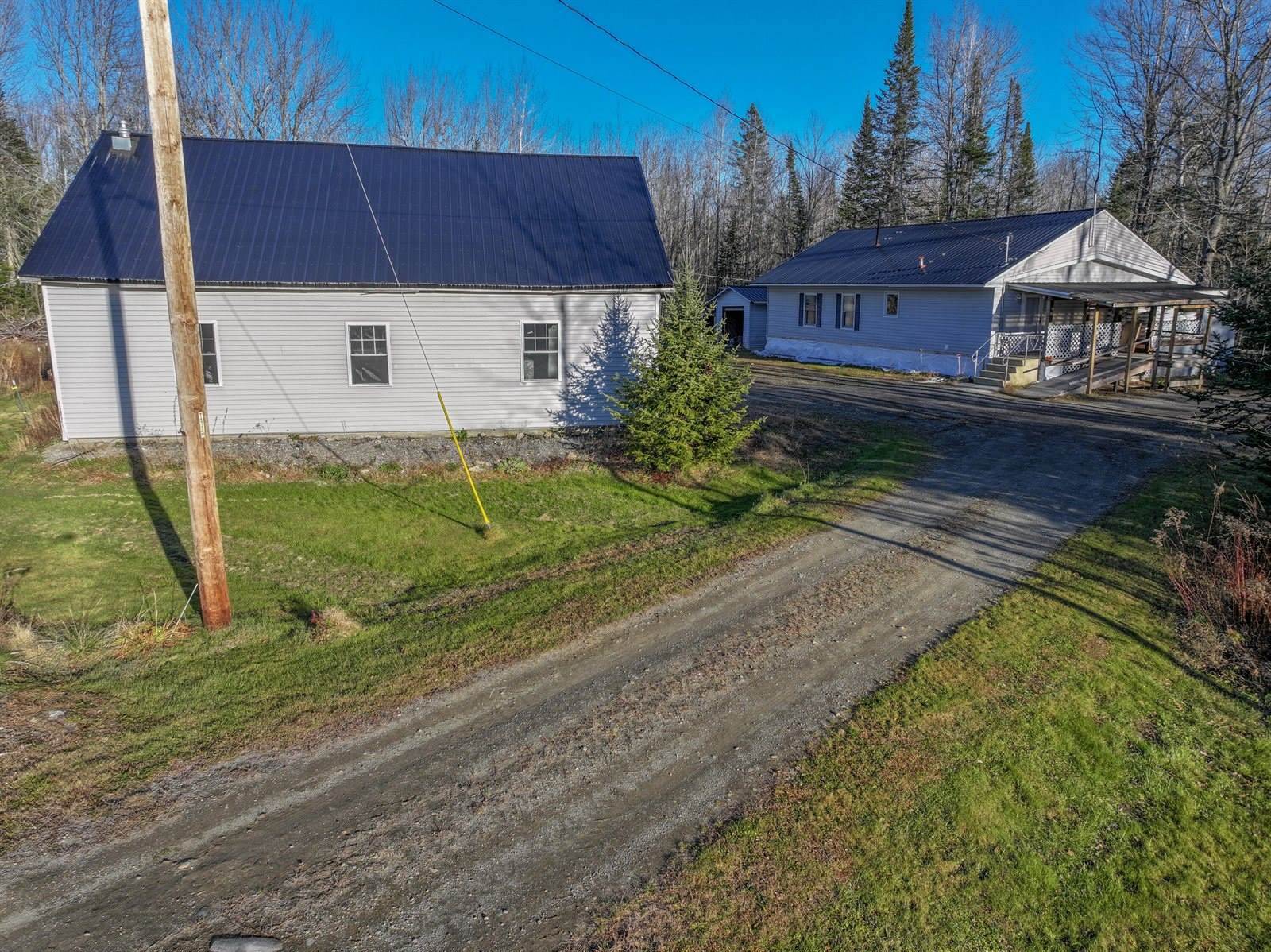 526 Darling Road, Hudson, ME 04449