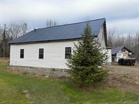 526 Darling Road, Hudson, ME 04449