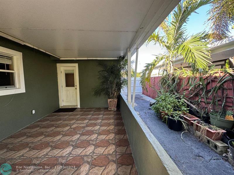 448 NW 45th Ct, Fort Lauderdale, FL 33309