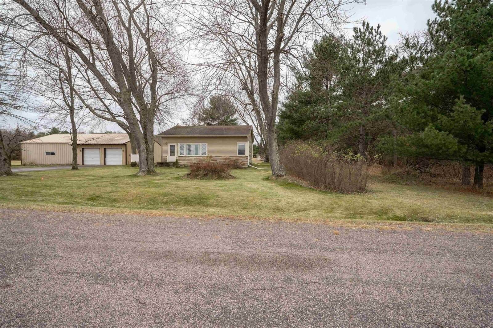 4989 Knuth Road, Wisconsin Rapids, WI 54495