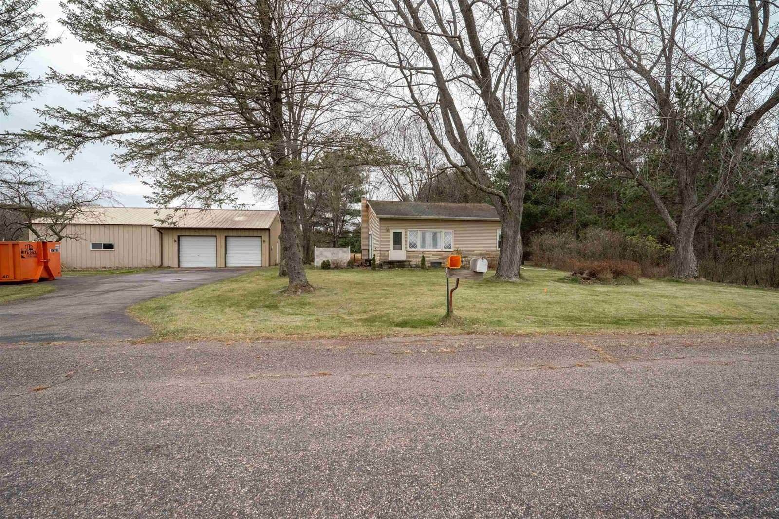 4989 Knuth Road, Wisconsin Rapids, WI 54495