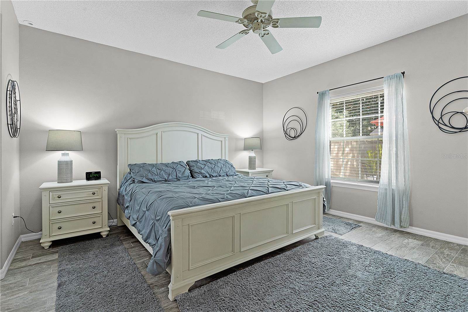 1239 Avenida de Las Casas, The Villages, FL 32159