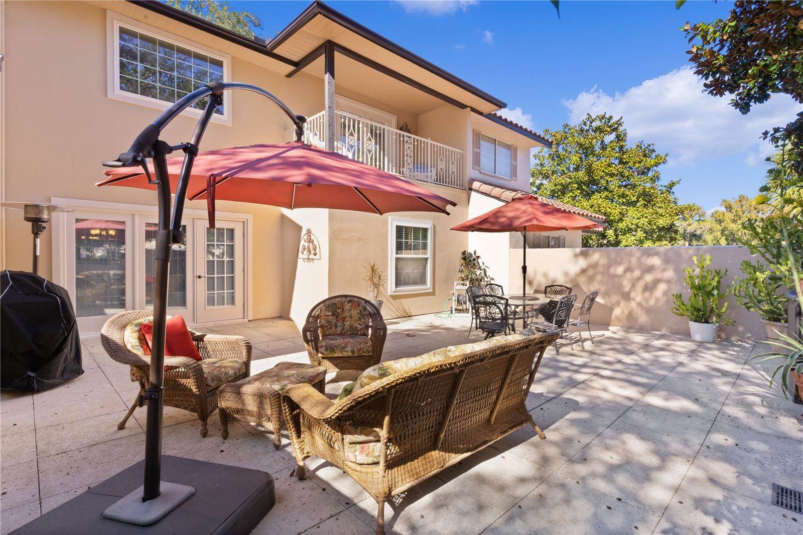 1239 Avenida de Las Casas, The Villages, FL 32159