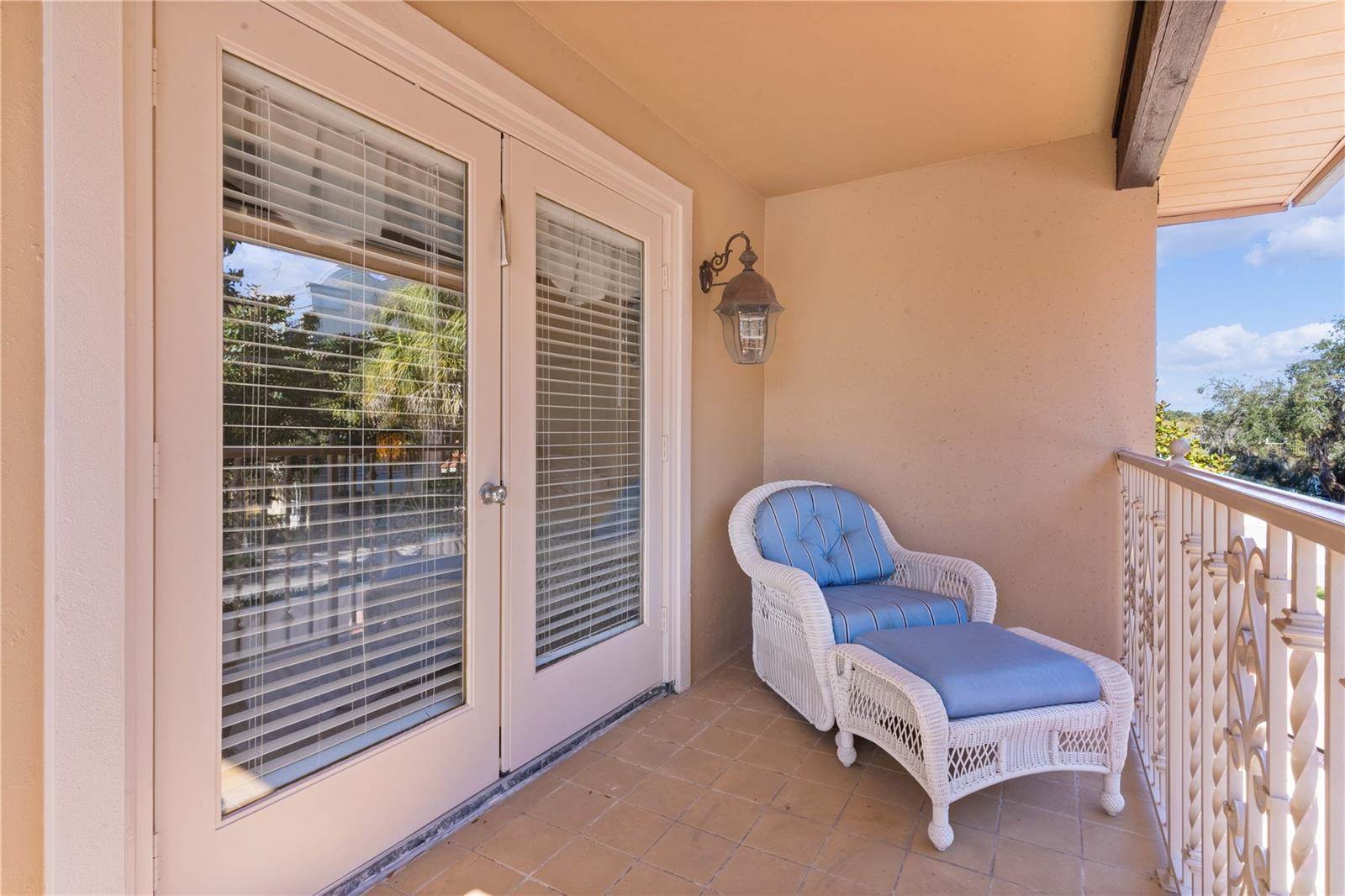 1239 Avenida de Las Casas, The Villages, FL 32159
