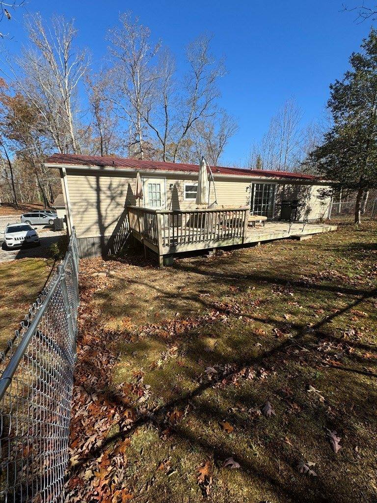 1036 Poplar Drive, Crossville, TN 38571