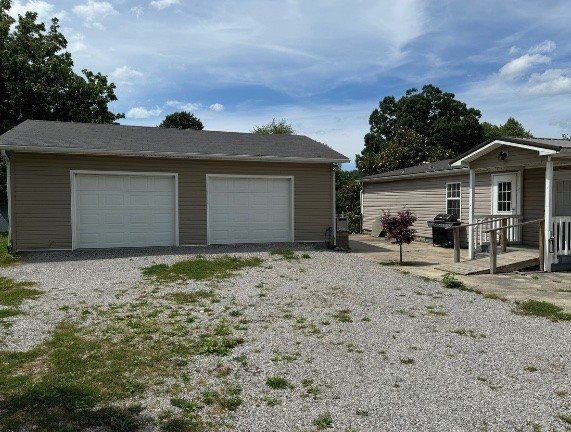 417 N Elm St, Monterey, TN 38574