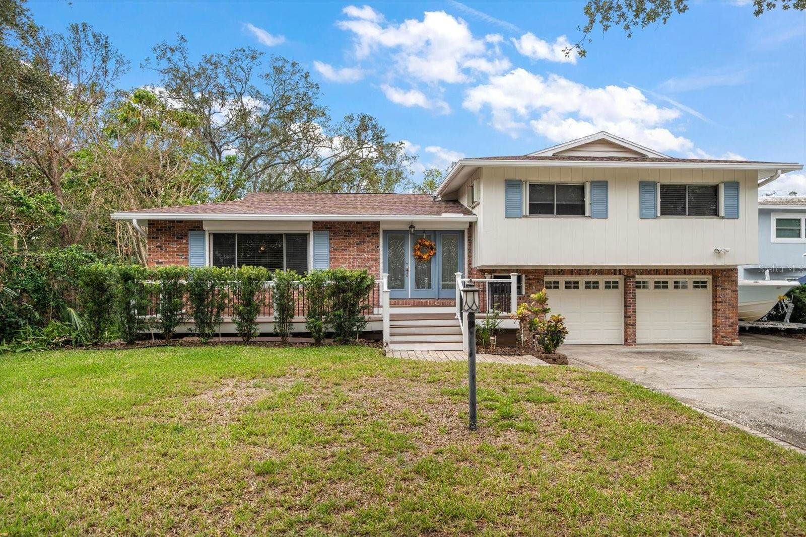 1580 Jungle Avenue North, Saint Petersburg, FL 33710
