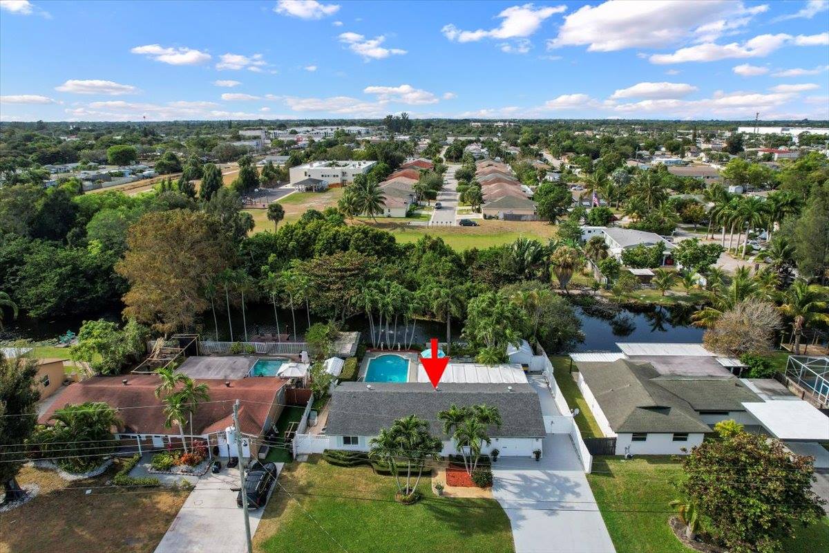 1905 Meadow Court, West Palm Beach, FL 33406