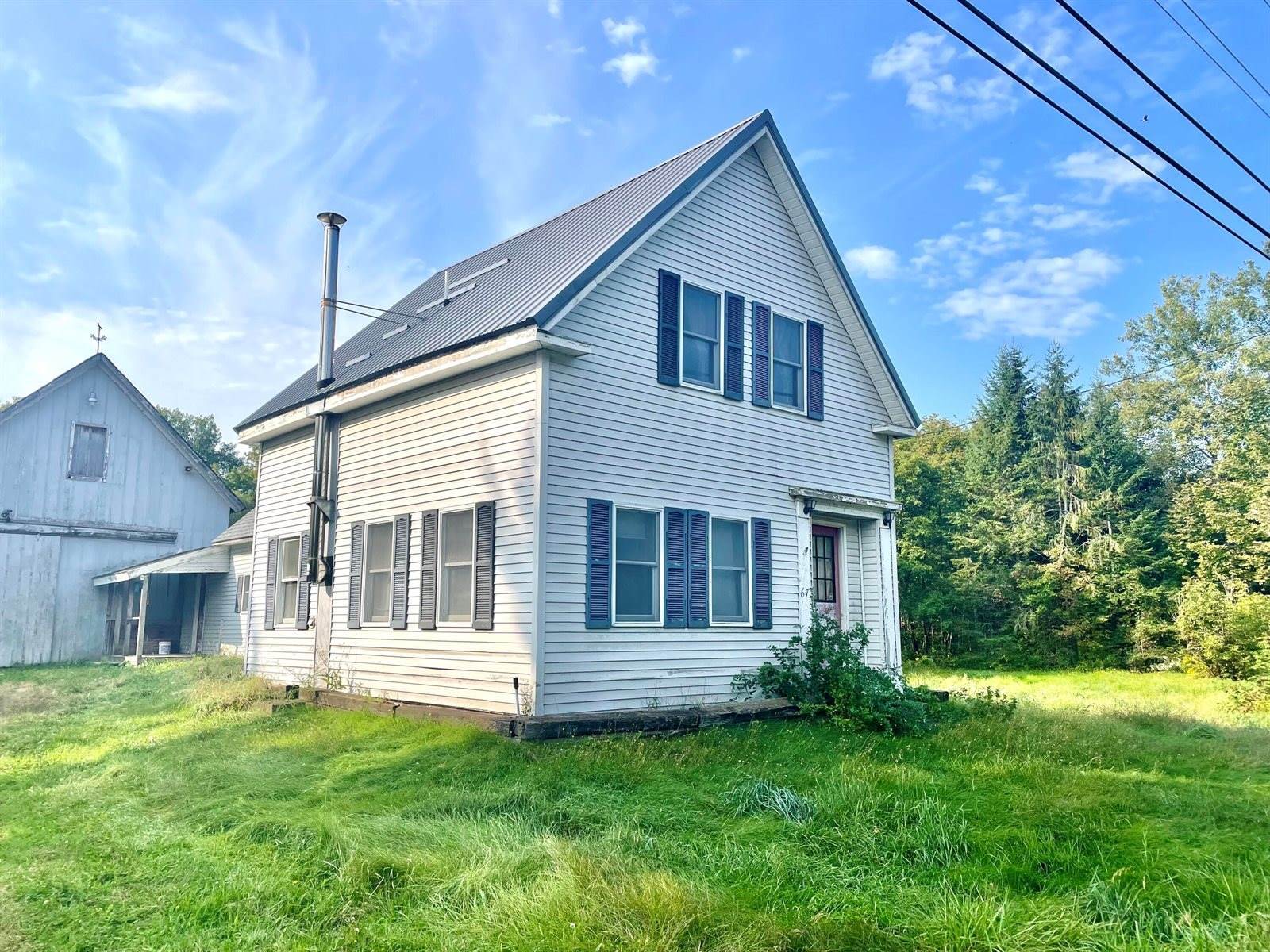 67 Old Bangor Road, Newport, ME 04953