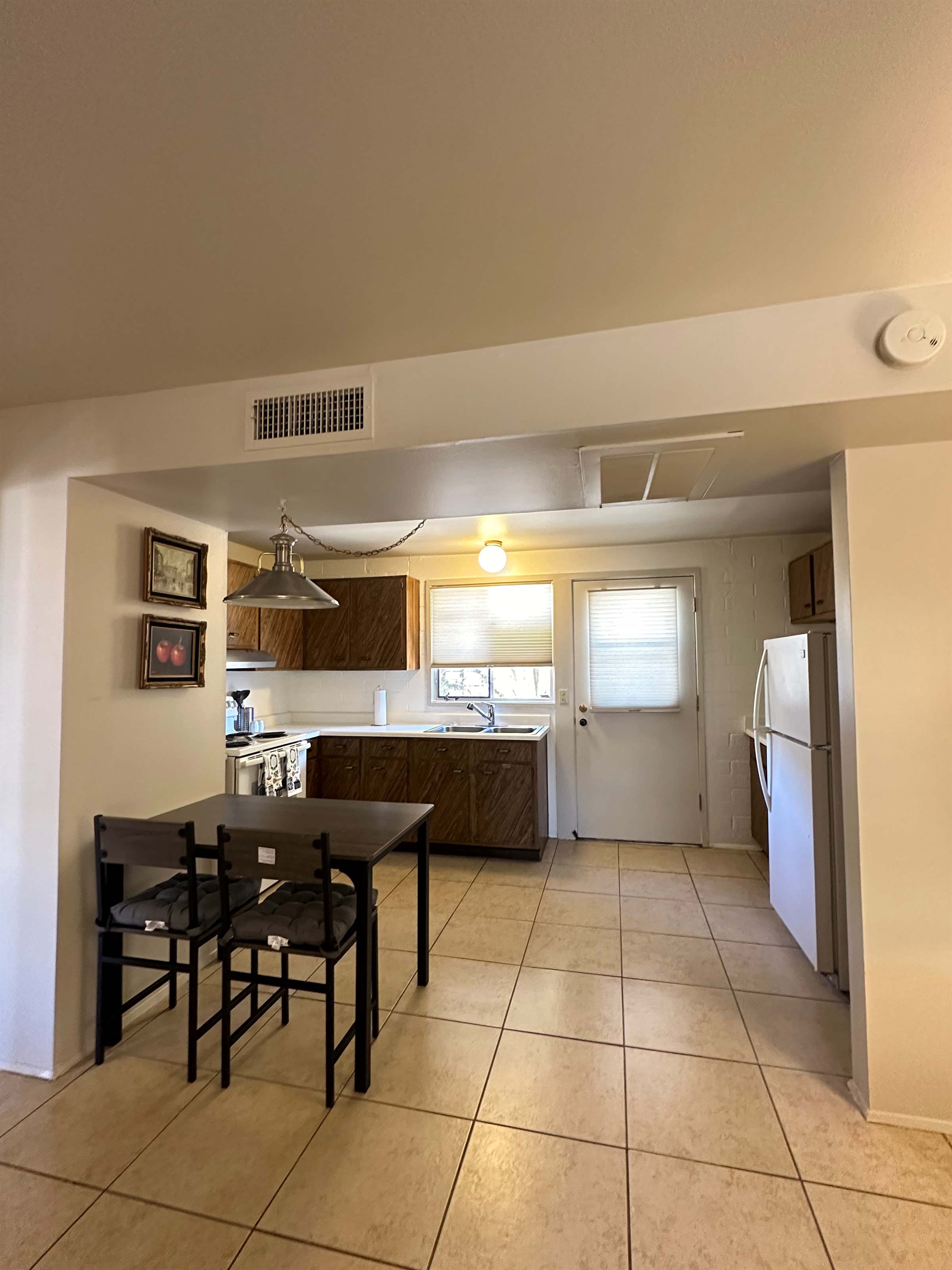 187 S Paseo Tierra B, Green Valley, AZ 85614