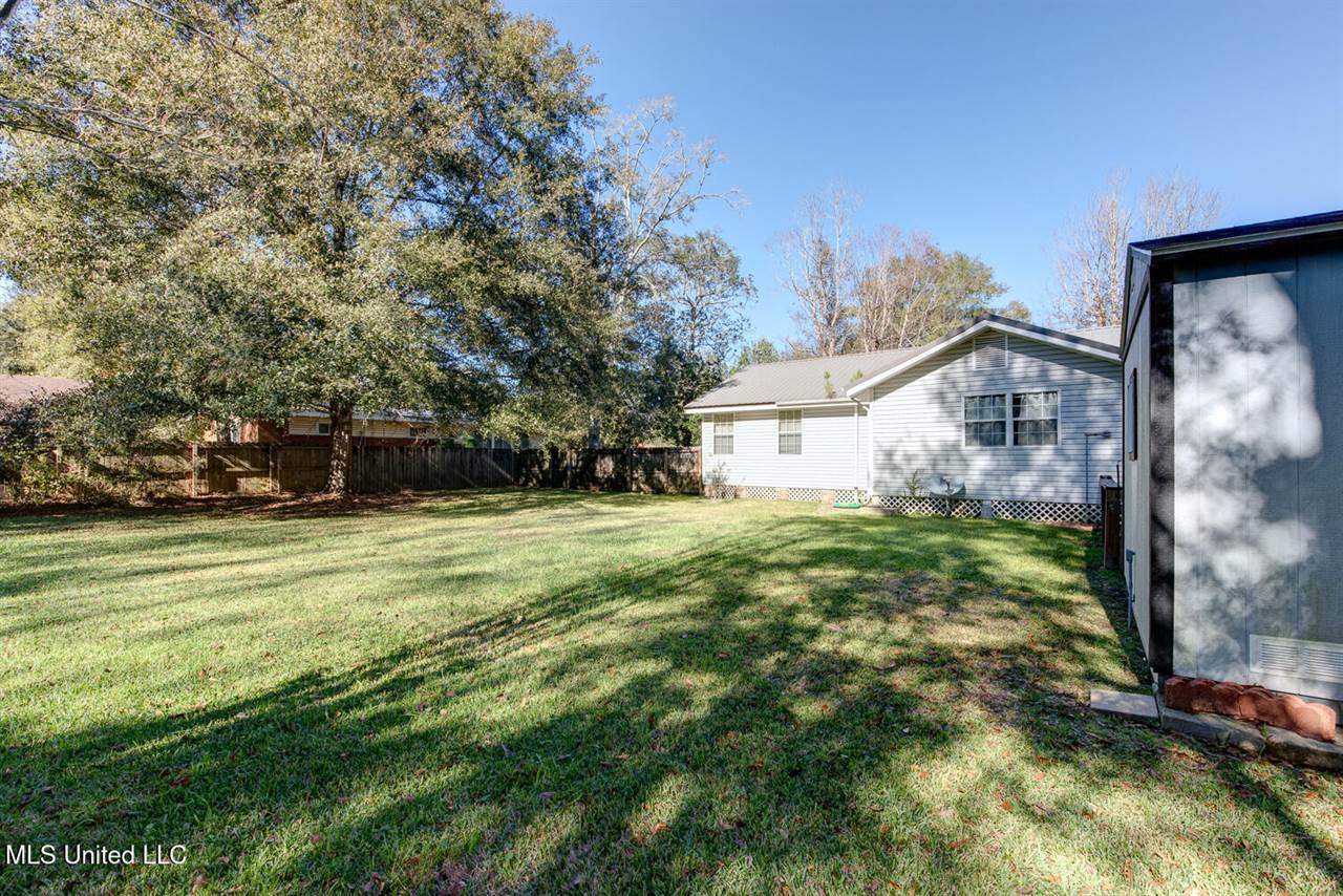 721 Stovall Avenue, Picayune, MS 39466