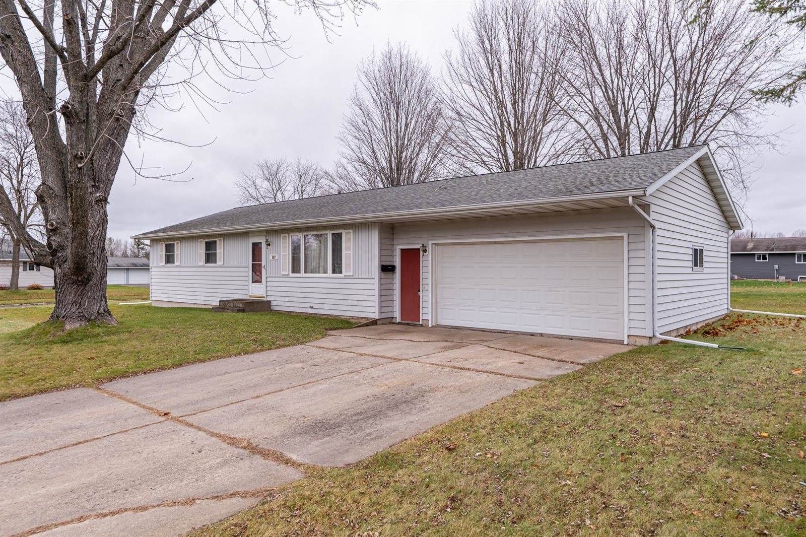 527 N Hume Avenue, Marshfield, WI 54449