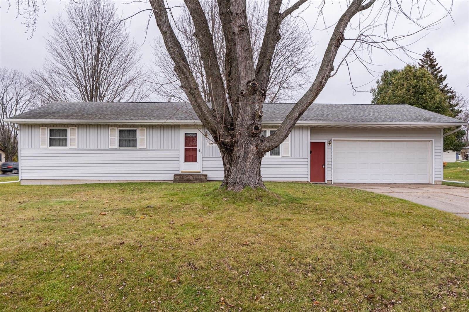 527 N Hume Avenue, Marshfield, WI 54449