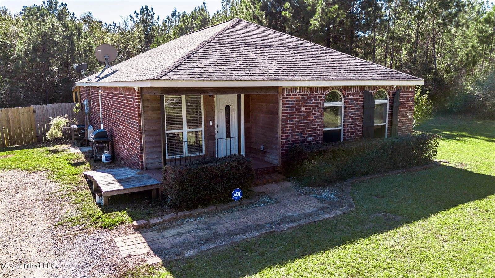 421 M P Parker Road, McHenry, MS 39561