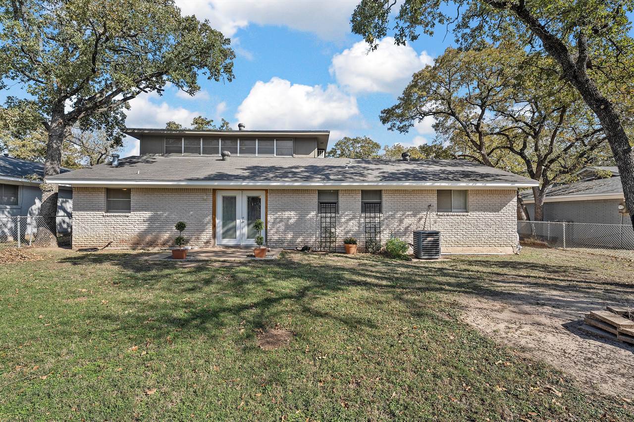 326 S Barbara, Waco, TX 76705