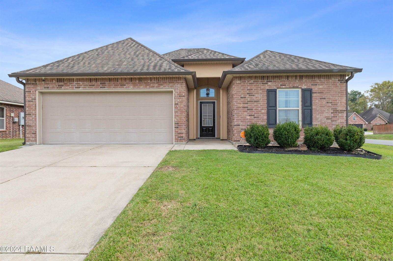 100 Green Mountain Ridge Street, Youngsville, LA 70592